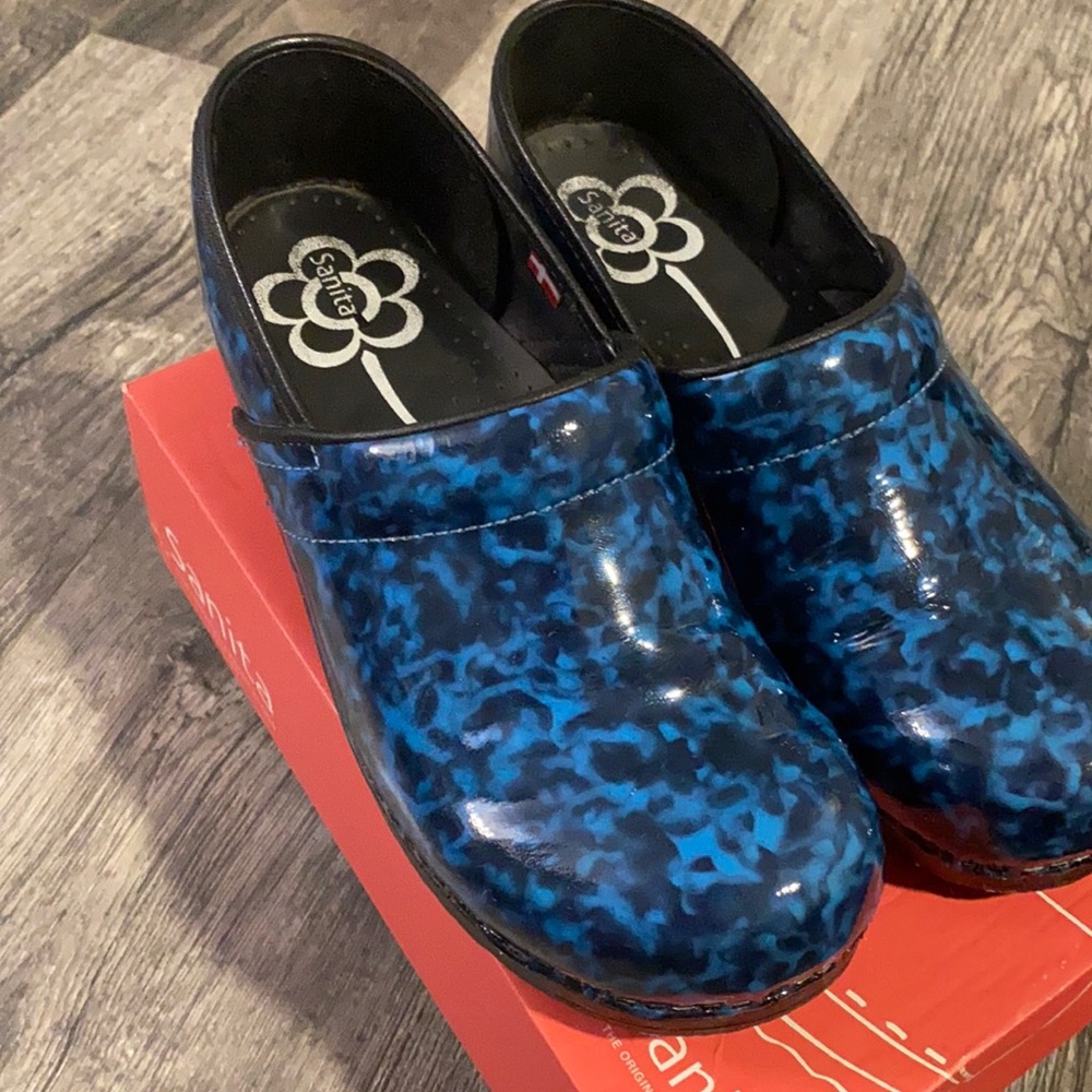 Sanita Clogs